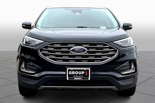 Agate Black Metallic 2024 Ford Edge Titanium