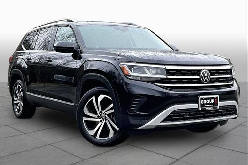 Deep Black Pearl Effect 2023 Volkswagen Atlas 3.6L SEL