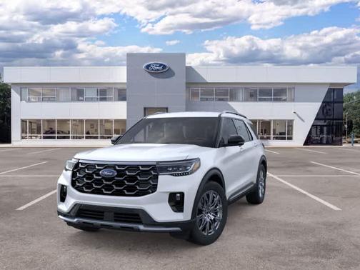Star White Metallic Tri-Coat 2026 Ford Explorer Platinum