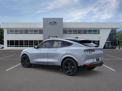 2025 Ford Mustang Mach-E GT