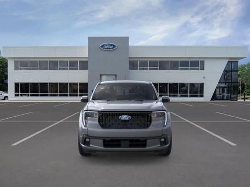 Gray 2026 Ford Maverick Lobo Standard