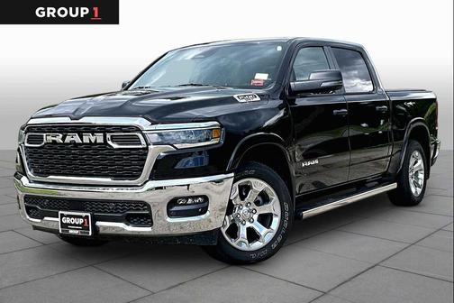 Diamond Black Crystal Pearlcoat 2025 RAM 1500 Big Horn/Lone Star
