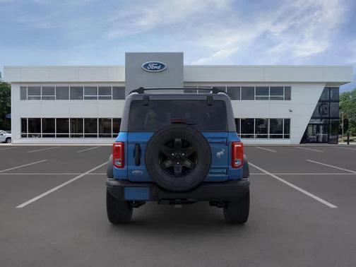 2024 Ford Bronco Black Diamond