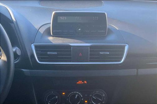2014 Mazda Mazda3 i Touring