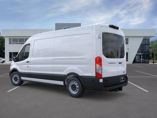 Oxford White 2026 Ford Transit-250 Base