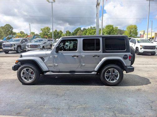 2021 Jeep Wrangler Unlimited Sahara