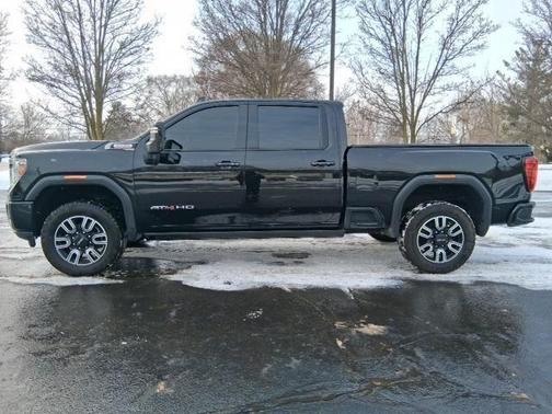 2023 GMC Sierra 2500 AT4