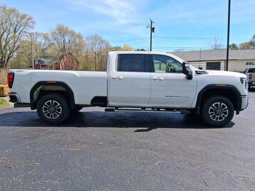 Summit White 2025 GMC Sierra 3500 SLE