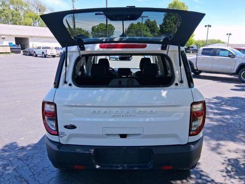 Oxford White 2023 Ford Bronco Sport Outer Banks