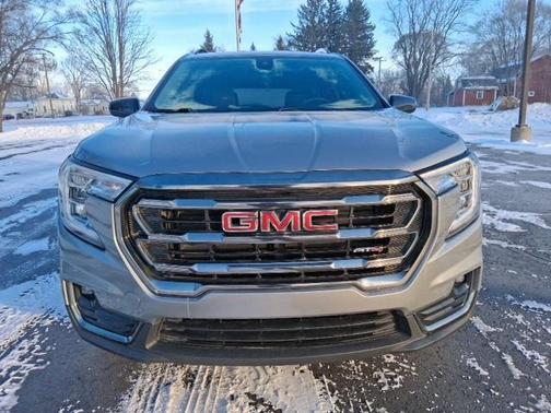 2024 GMC Terrain AWD AT4