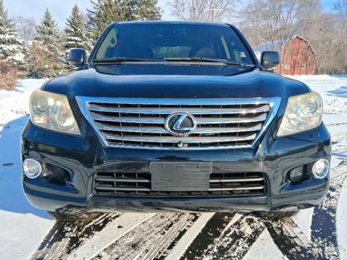 2009 Lexus LX 570 Base