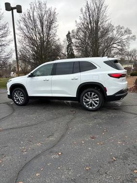 2025 Buick Enclave Preferred FWD