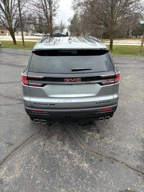 2025 GMC Acadia AWD Elevation