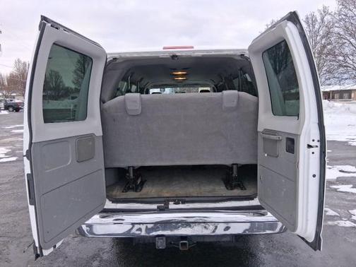 2012 Ford E350 Super Duty XL