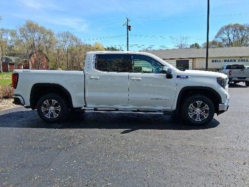 Summit White 2026 GMC Sierra 1500 SLE