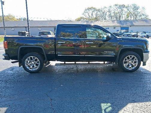Onyx Black 2016 GMC Sierra 1500 SLT