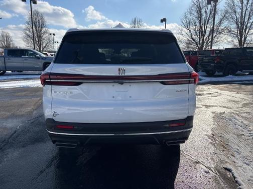 2025 Buick Enclave Preferred FWD