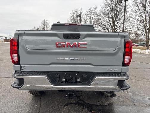 2025 GMC Sierra 2500 SLE