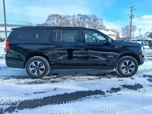 2025 GMC Yukon XL 4WD AT4 Ultimate
