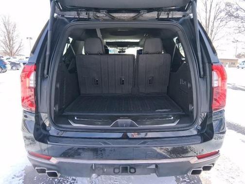 2025 GMC Yukon XL 4WD AT4 Ultimate