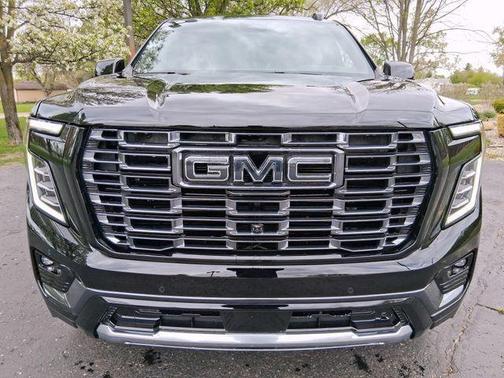 Onyx Black 2026 GMC Yukon XL Denali Ultimate