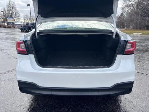2021 Subaru Legacy Base