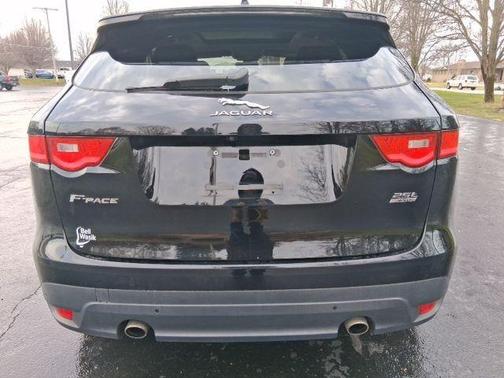 Narvik Black 2019 Jaguar F-PACE 25t