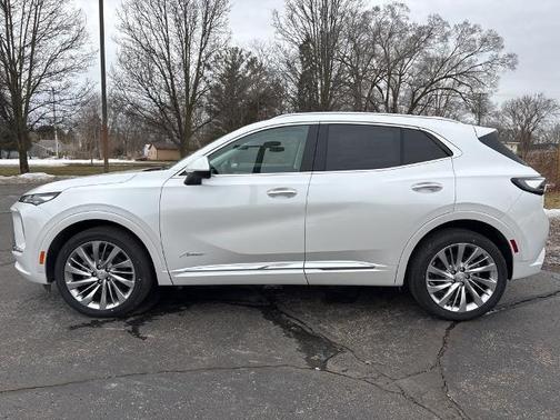 2025 Buick Envision Avenir AWD
