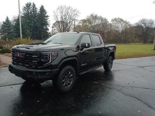 2025 GMC Sierra 1500 AT4X
