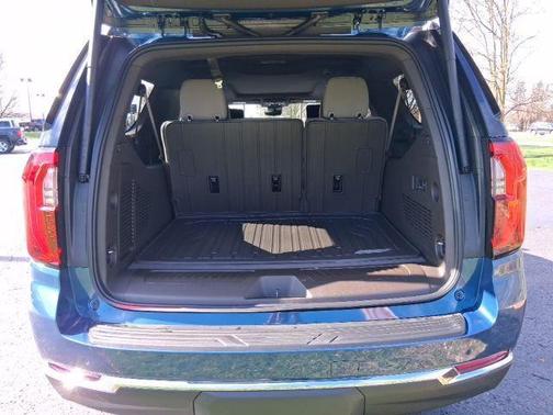 Downpour Metallic 2026 GMC Yukon XL 4WD Elevation