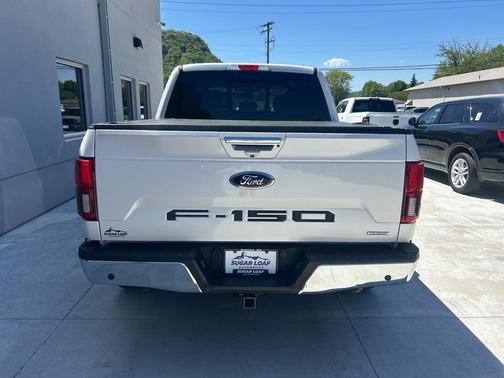 White Platinum Metallic Tri-Coat 2019 Ford F-150 Lariat