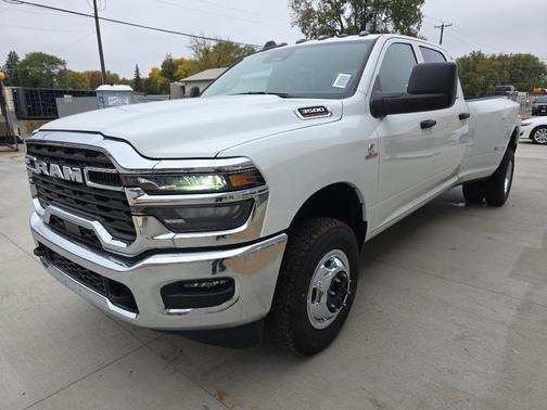 2026 RAM 3500 Tradesman