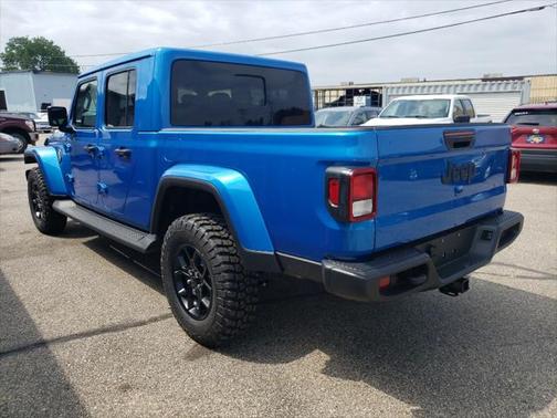 2025 Jeep Gladiator High Tide