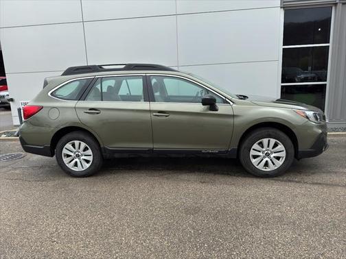 2018 Subaru Outback 2.5i