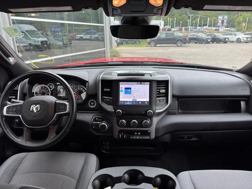 2024 RAM 2500 Big Horn Crew Cab 4x4 6'4' Box