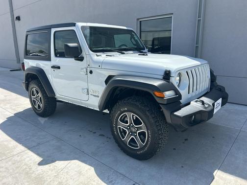 Bright White Clearcoat 2020 Jeep Wrangler Sport S