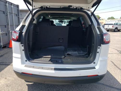2017 Chevrolet Traverse 2LT