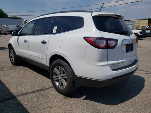2017 Chevrolet Traverse 2LT