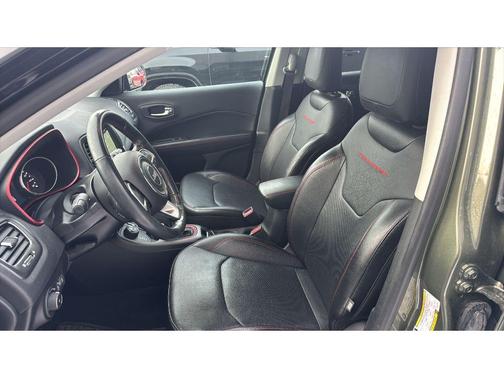 2021 Jeep Compass Trailhawk