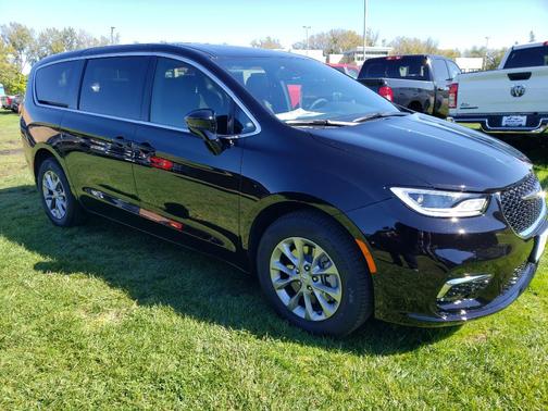 2026 Chrysler Pacifica L