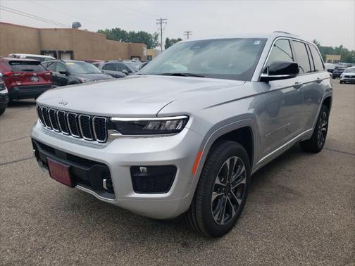 2025 Jeep Grand Cherokee Overland