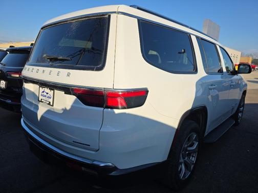 2022 Jeep Wagoneer Series I 4x4