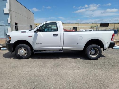 2020 RAM 3500 Tradesman Regular Cab 4x4 8' Box