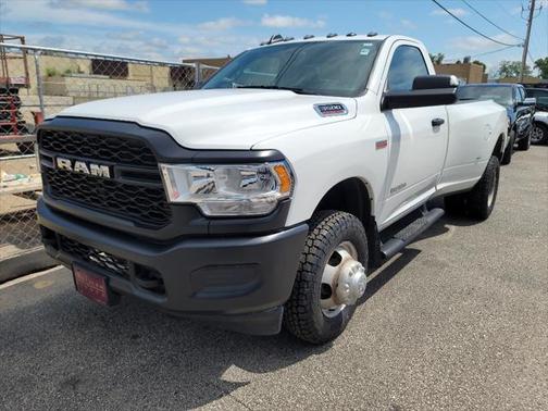 2020 RAM 3500 Tradesman Regular Cab 4x4 8' Box