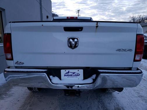 2018 RAM 3500 Tradesman Crew Cab 4x4 8' Box