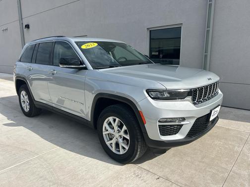 Silver Zynith 2023 Jeep Grand Cherokee Limited