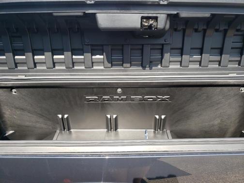 2026 RAM 1500 ST