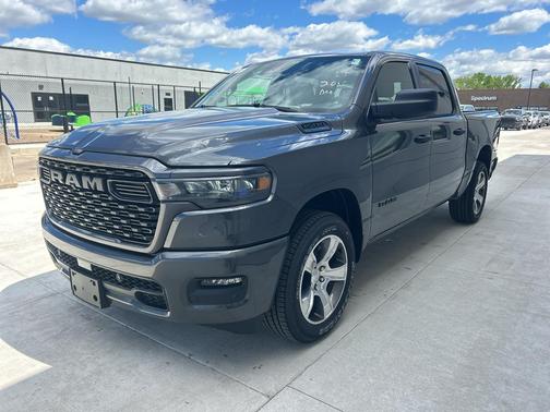 Granite Crystal Metallic Clearcoat 2026 RAM 1500 Express