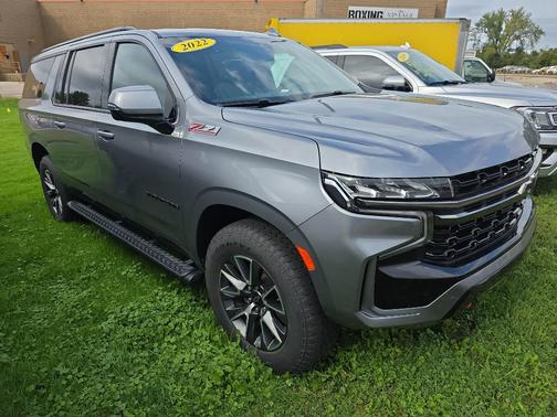 2022 Chevrolet Suburban 4WD Z71