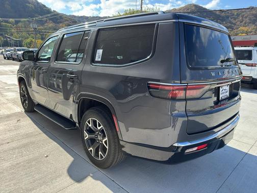 2024 Jeep Wagoneer Series III 4x4